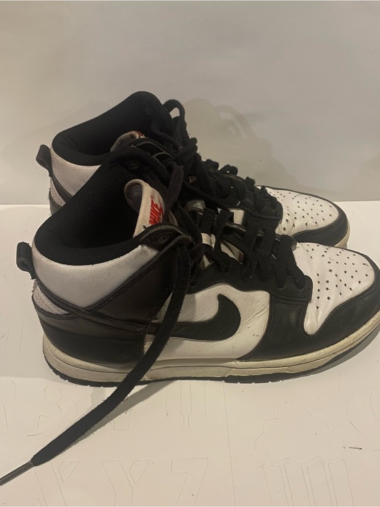 Nike Shoes - Nike White and Black Women’s Panda Dunks size 6